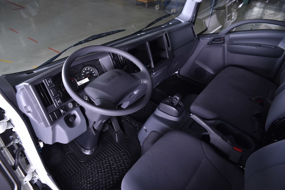 Изотермический фургон Isuzu Elf 8.0