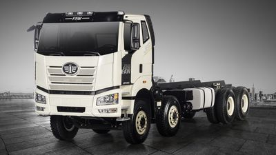 Шасси FAW 8х4 EURO 5 J6P-420